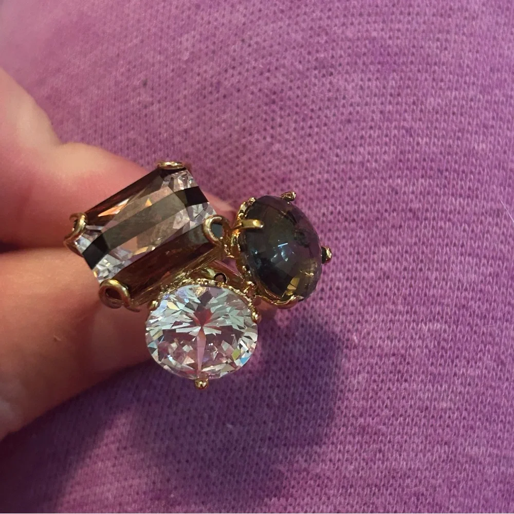 Henri Bendel Triple Crystal Cocktail Statement Bling Ring Size 6 - Picture 2 of 3